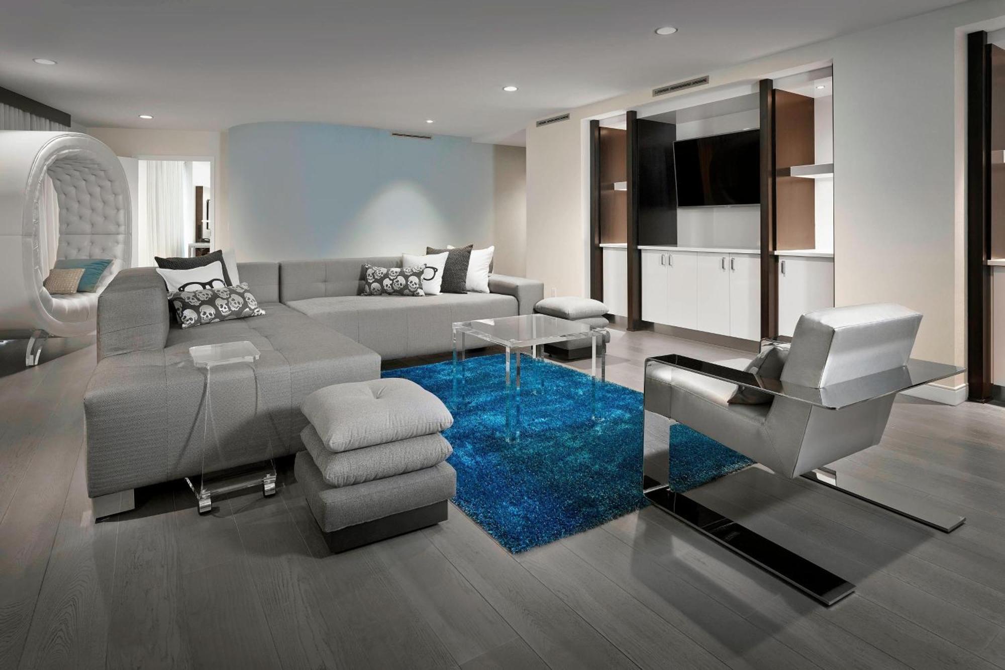 ניסקו Renaissance Edmonton Airport Hotel מראה חיצוני תמונה